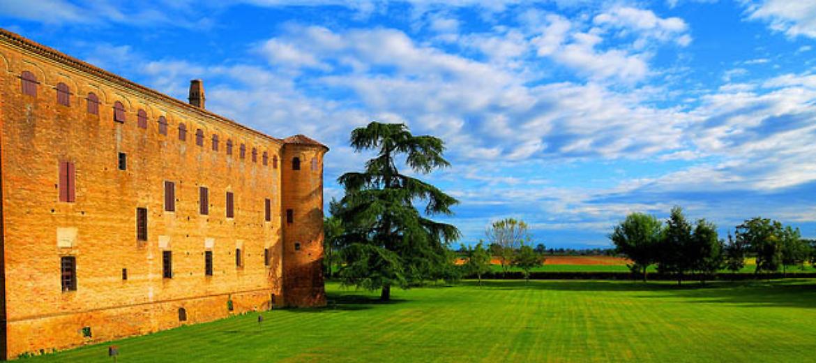 San Pietro in Cerro, un 2 giugno in festa nel castello