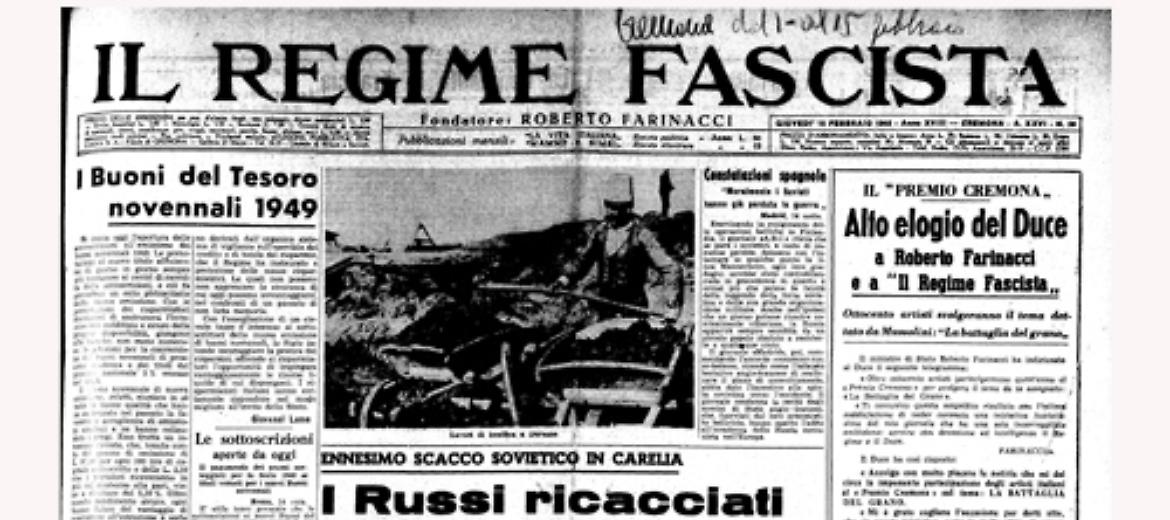 Mussolini elogia Roberto Farinacci e il suo ''Regime Fascista''