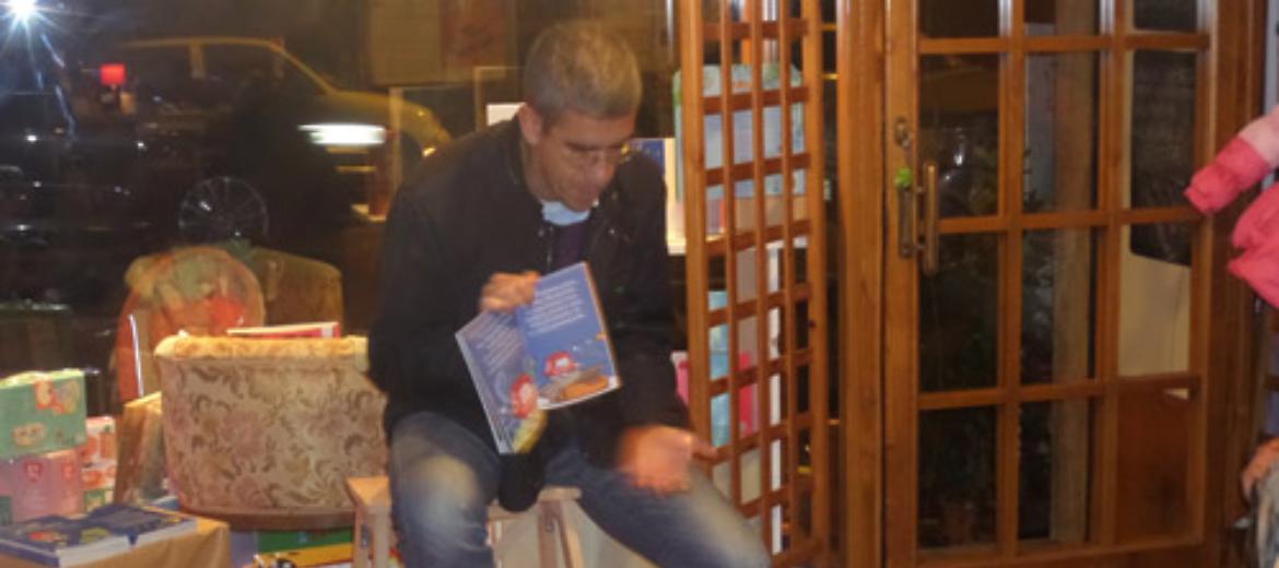 Successo per la presentazione di “Tobi astronauta”, il libro per bambini di Lele Corvi