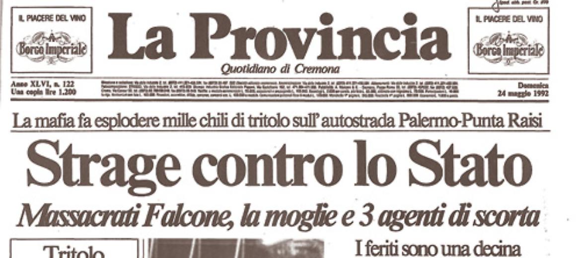 Il giudice Giovanni Falcone, la moglie e tre poliziotti della scorta trucidati dalla mafia con mille chili di tritolo