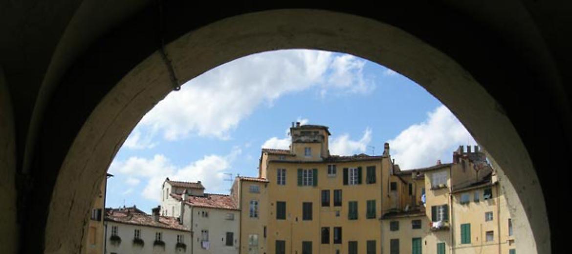 XIX Premio MondoPiccoloImmagini On-Line 2015. Tema: La Piazza (del Paese che è il “mio”)
