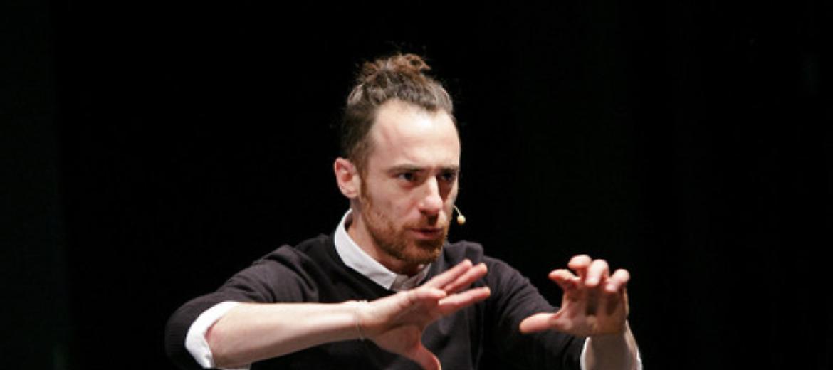 Elio Germano, post-dittatore nella società del lo spettacolo