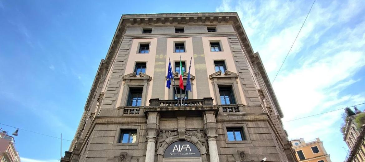 Aifa, la farmacovigilanza conferma la sicurezza dei vaccini anti-Covid