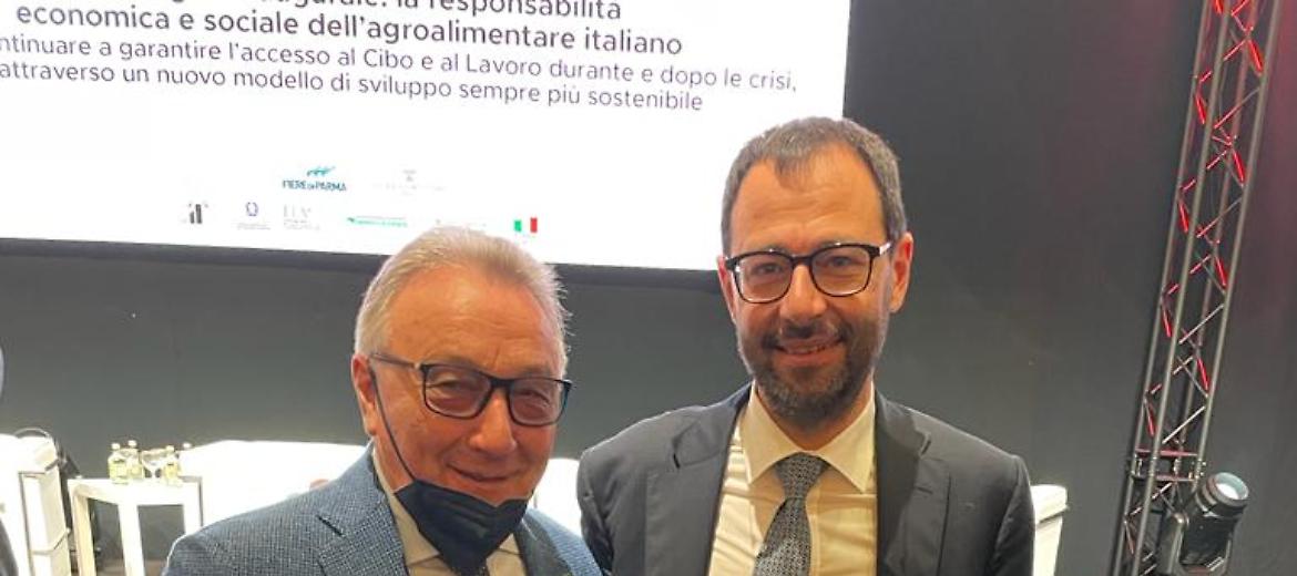 Siccità: Patuanelli, si va verso obbligo assicurazioni