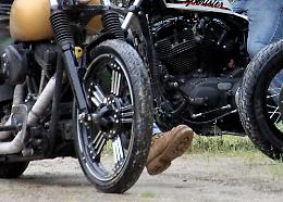 Motociclisti aggrediscono ciclisti nel Parco dell'Etna, due denunce