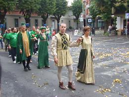 Al palio di Vailate
stravince il rione blu 