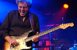Rudy Rotta & Larry Carlton: il duo a Boretto (RE) il 24 ottobre