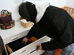 Ho avuto i ladri a casa, ho paura Si faccia di più per la sicurezza