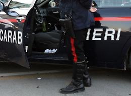 Tunisino fuori controllo
pesta due carabinieri