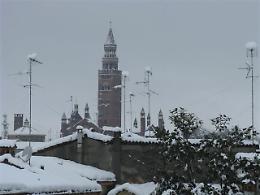 Tetti di Cremona imbiancati (Claudio Uboldi)