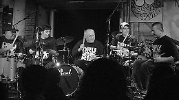 'Summertime in jazz'  Venerdì 7 agosto Large Street Band a Lugagnano (Pc)