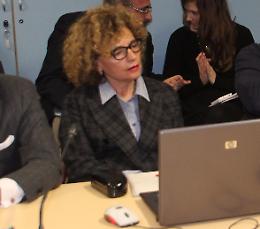 Mara Pesaro, ritorno  con polemiche
