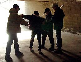 Baby gang in azione, due ragazzi picchiati e rapinati