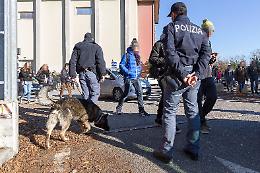 Donna scomparsa da casa a Firenze, ricerche con i cani