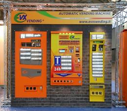 Furto al distributore automatico di tabacchi