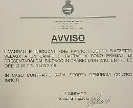 Il sindaco ‘convoca’ i vandali