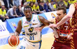 La Vanoli batte Venezia (77-67) e porta la serie sull'1-1