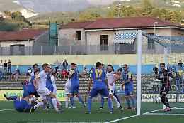 La Cremonese soffre e vince: 1-0 sul campo della Carrarese