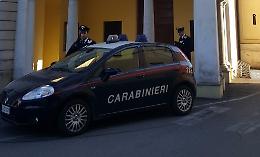 Evade dai domiciliari, arrestato