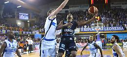 Vanoli asfaltata (95-66) da Brescia