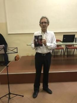 Incontro con l'autore Michele Cremonini Bianchi: un thriller al liceo Manin