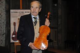 Nel campo tornerà a suonare il violino della Shoah