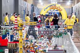 Stregati dal Lego, invasione di bambini e adulti