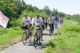 Vento Bici Tour, il ministro Delrio pedala lungo il Po