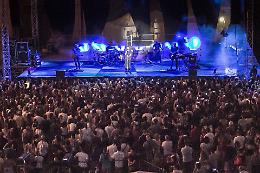 FOTO Il concerto di Nek di lunedì 10 luglio a Cremona