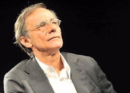 Il vescovo Gianotti dialoga con Roberto Vecchioni