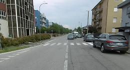Non dà la precedenza, schianto in via Rosario
