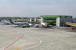 Coronavirus: sdoganate a Fiumicino 3,7 milioni mascherine