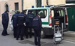 Orzinuovi, alcolici ai minori. Sigilli al bar in piazza