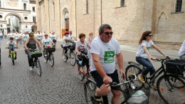 Bicincitt&agrave;, pedalando contro la violenza