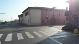 Ladri in una villetta, fuga all'arrivo dei proprietari