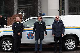Protezione civile, Foroni consegna pick-up a colonna mobile lodigiana