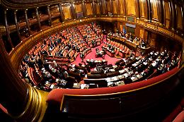 No della Cei al ddl contro l'omofobia: "Rischio di derive liberticide"