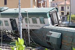 Treno deragliato: quasi 10 km senza personale

