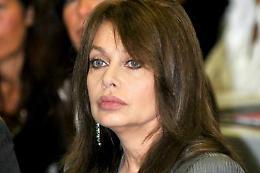 Berlusconi: l'ex moglie Veronica Lario, 'sono addolorata'