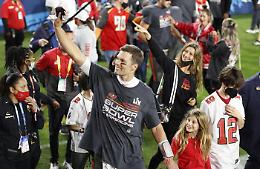 Il Super Bowl ai tempi del Covid va ai Buccaneers, Tom Brady entra nella storia