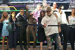 Trenitalia "viaggia con la musica", un Regionale con la livrea X Factor
