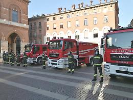 Vigili del fuoco, un anno di super lavoro: festa e orgoglio