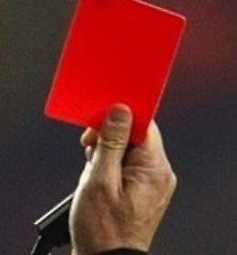 Campionato Csi, arbitro aggredito in campo e fuori