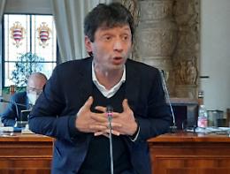 Saluti romani dei fascisti, Galimberti:  «Basta, sono disgustato»
