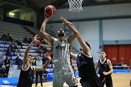 Grande successo della Juvi contro la Stella Azzurra: 90-56