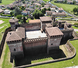 Visite guidate e laboratori per i 550 anni della Rocca