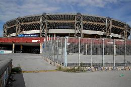 Cadavere in un parcheggio sotto lo stadio Maradona a Napoli