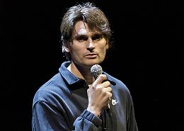 Ponchielli. Angelo Duro fa il pienone 