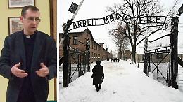 Don Piccinelli: «Invece che fare il saluto romano, fate un giro ad Auschwitz»