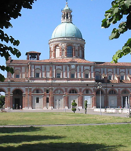 A Caravaggio presidio per non oscurare il santuario